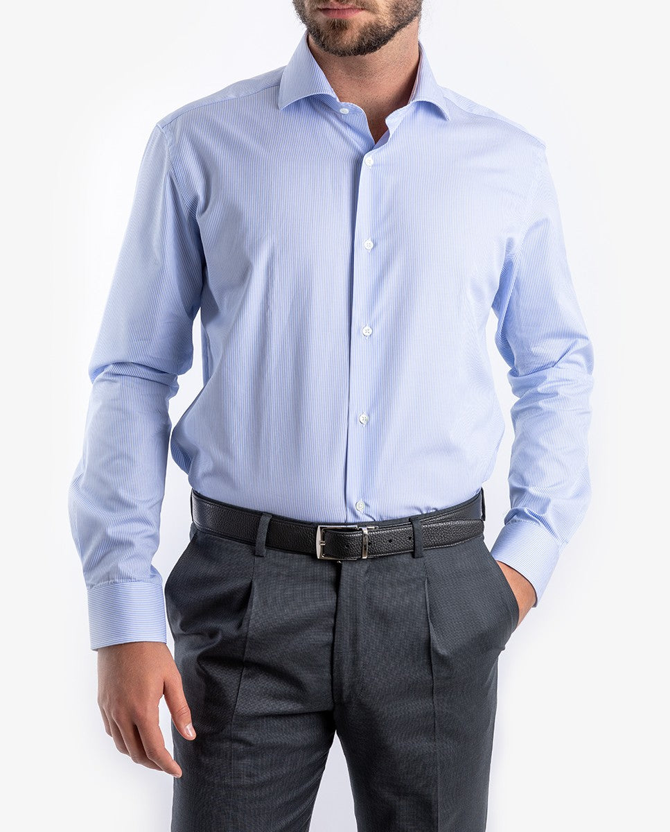 Camisa Clássica 100% Algodão em Azul Claro