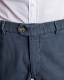 Calças Chinos Soft Slim em Azul Escuro